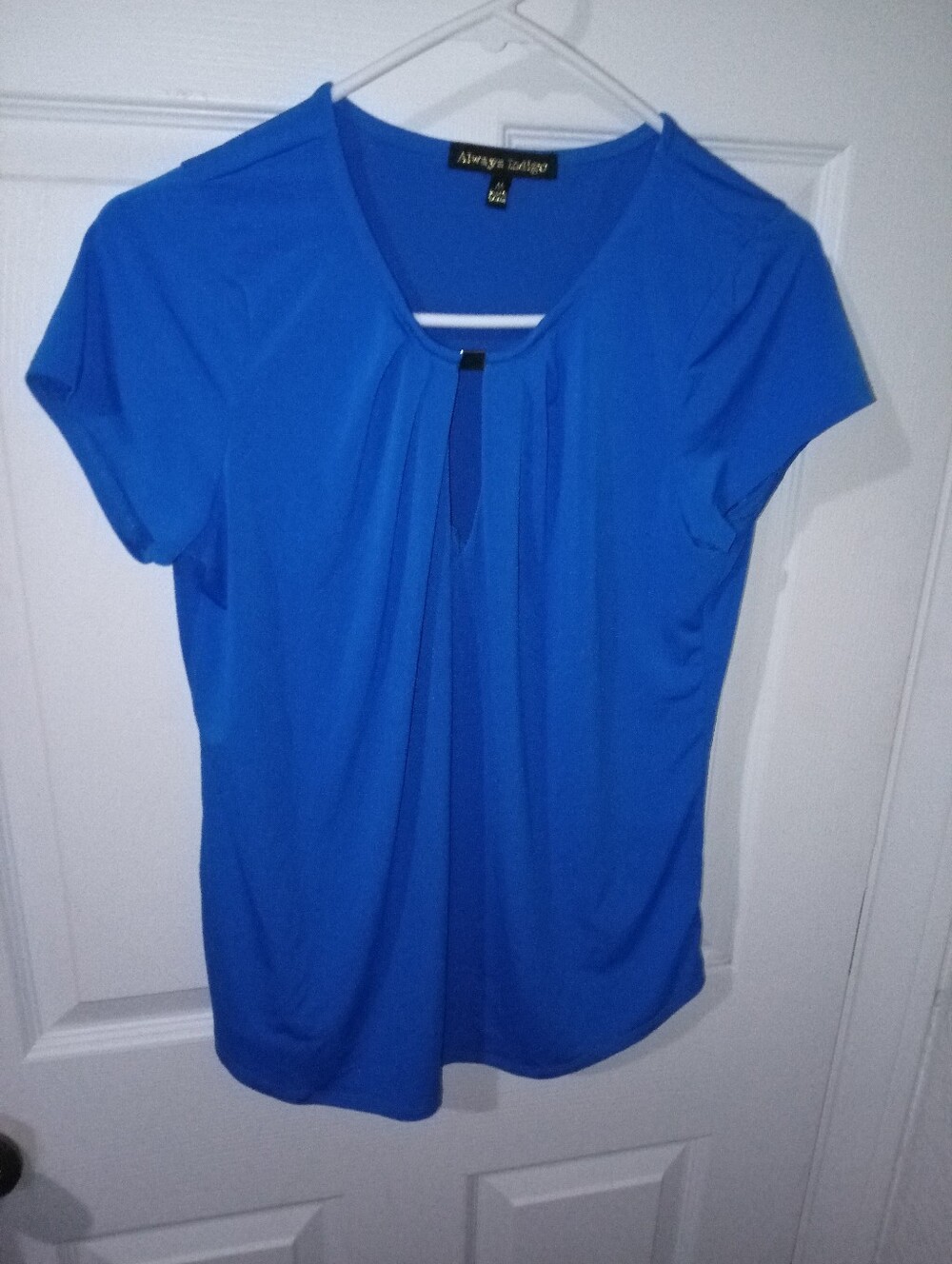 Avenue Indigo Short-Sleeve Keyhole Top in Bright Blue